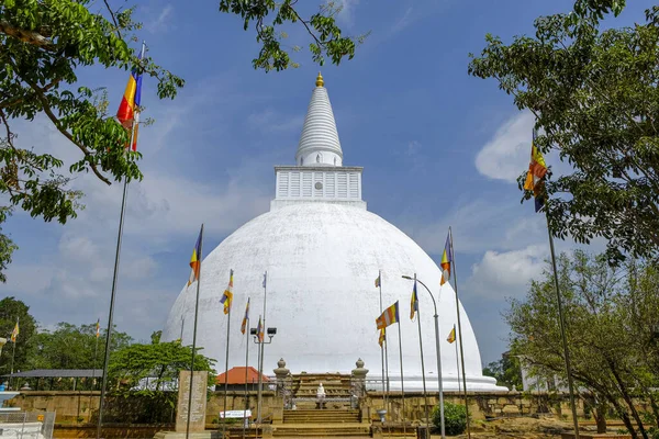 Anuradhapura Sri Lanka Febrero 2020 Estupa Budista Mirisavatiya Dagoba Febrero — Foto de Stock