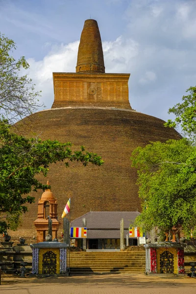 Anuradhapura Srí Lanka Únor 2020 Buddhistická Stupa Abhayagiri Dagoba Února — Stock fotografie
