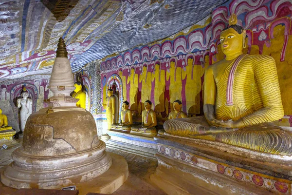 Dambulla Sri Lanka Şubat 2020 Dambulla Mağara Tapınağı Içindeki Buda — Stok fotoğraf