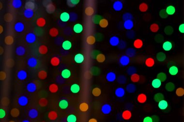 Bokeh: çok renkli ışıklar yeşil, kırmızı, mavi, sarı, bulanık