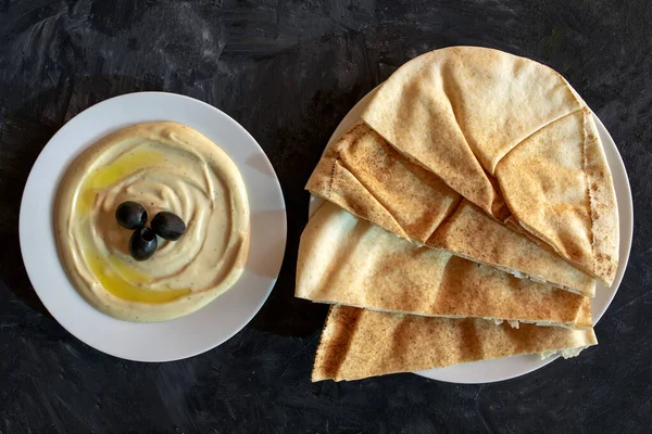 Famous Traditional Arabic Middle Eastern Israel Cuisine Tahini Sauce Pita — Stock Photo, Image