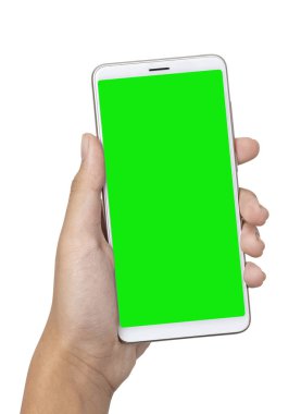 Beyaz arkaplanda kırpma yolu ile izole edilmiş boş ekran ile akıllı telefon tutan kadın