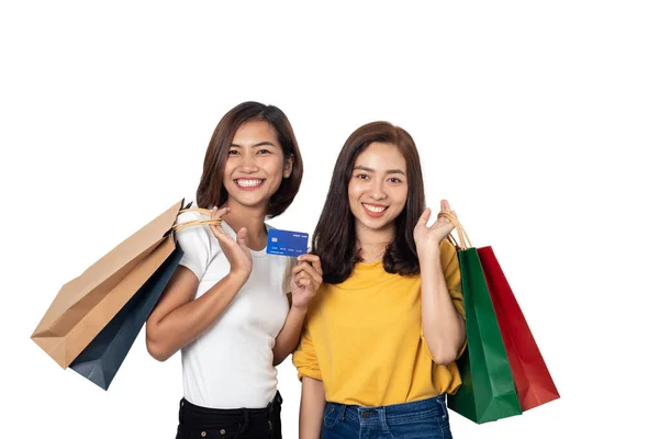 Deux Belles Femmes Souriantes Tenant Des Sacs Provisions Avec Carte — Photo