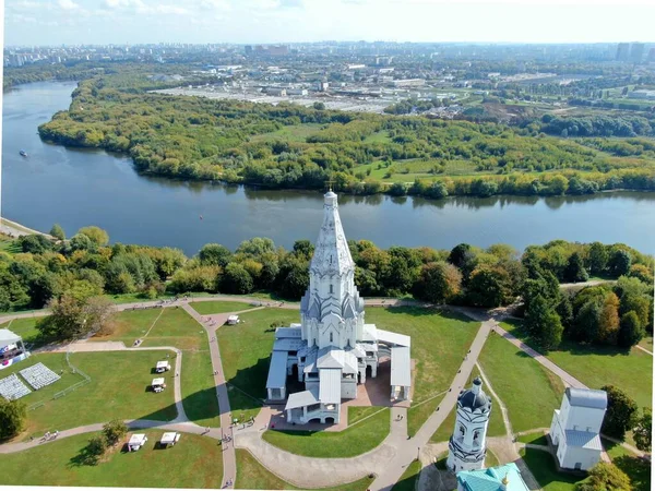 Moskova Rusya 'daki Kolomenskoe Parkı' nın hava görüntüsü — Stok fotoğraf