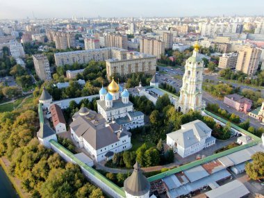 İHA 'dan Moskova' daki Novospassky Manastırı 'na kadar. Hava görünümü
