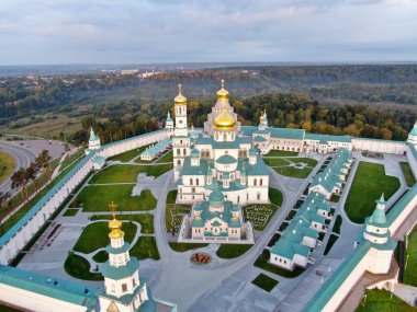 Novoierushim Manastırı 'nın hava manzarası. Rusya 'nın seyahat için harika yerleri.