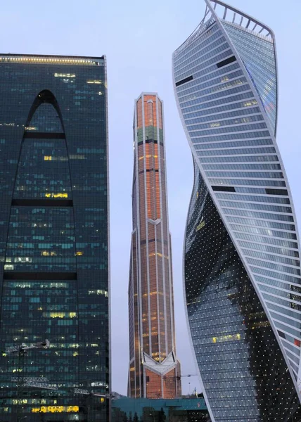 Torens Van Moderne Hoogbouw Business Centers Gemaakt Van Glas Beton — Stockfoto