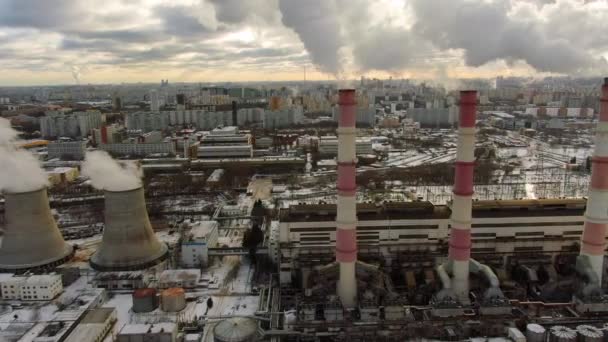 Aerial View Smokestacks Plant Polluting Air Metropolis Sunny Day Winter — 비디오