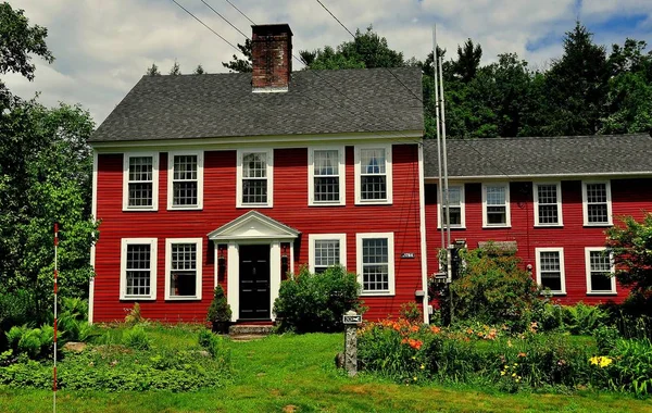 Jaffrey Center, NH: 1784 Colonial Home — Stock Photo, Image