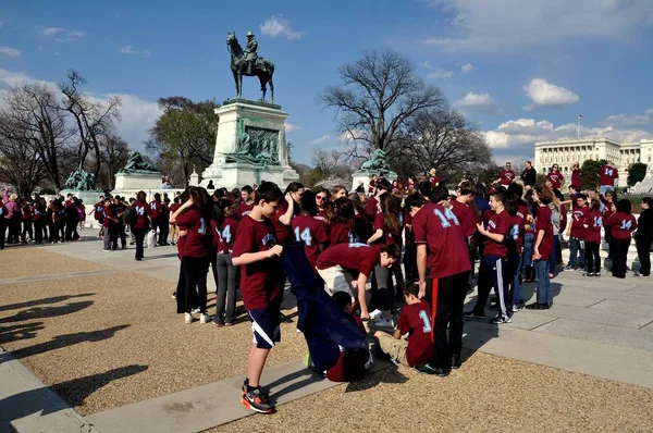Washington, DC : Des étudiants en sortie scolaire — Photo