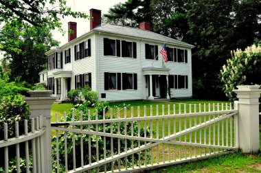 Concord, ma: ralph waldo emerson ev