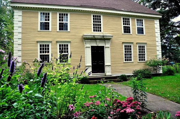 Deerfield, Ma: 1775 Te papaz evi — Stok fotoğraf