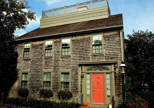 Nantucket, Massachusetts: 19th century Shingled Home — Stock Photo, Image