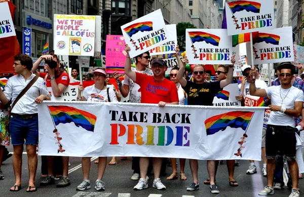 NYC: parata di orgoglio Gay 2010 — Foto Stock