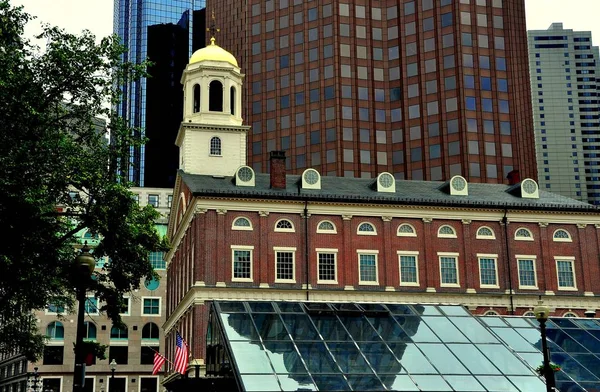 Boston, Ma: 1742 Faneuil Hall — Foto de Stock