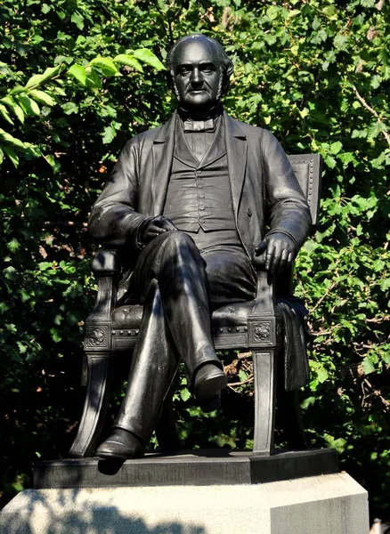 Baltimore, MD: George Peabody Statue — Stock Photo, Image