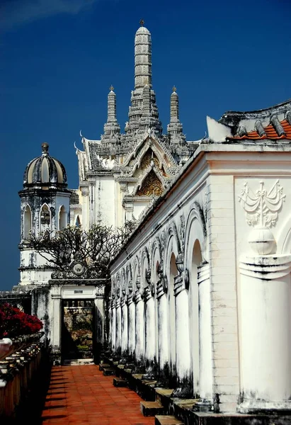 : Phetchaburi, Thailand: Phra Hakhon Khiri Palace — Stok fotoğraf