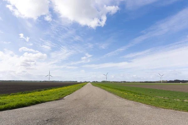 Větrné turbíny v Nizozemsku — Stock fotografie