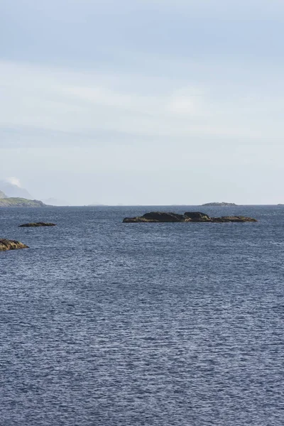 Обзор Nyksund в Норвегии — стоковое фото