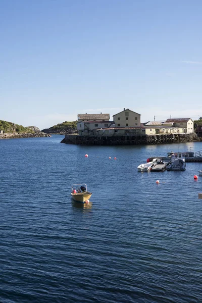 Norveç'te Lofoten, henningsvaer