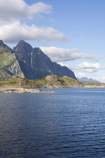 Norveç'te Lofoten, henningsvaer
