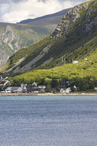 Reine på Lofoten island i Norge — Stockfoto