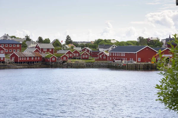 Reine sur l'île de Lofoten en Norvège — Photo