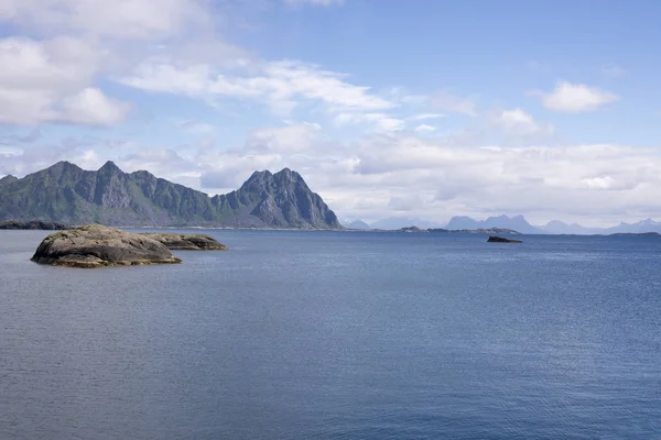Panoramautsikt på Svolvær i Lofoten — Stockfoto