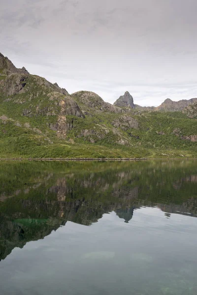 Blick Auf Den Golf Des Kleinen Nyksundlandes Auf Den Lofoten — Stockfoto