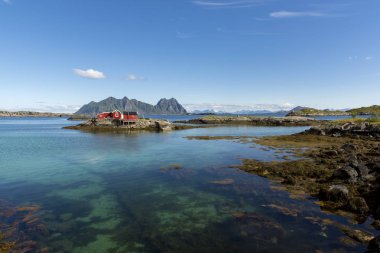 panoramik deniz kenarı ve Adaları'nda Svolvaer, Norveç'te Lofoten