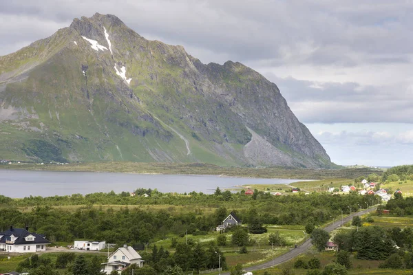 Montagne Sur Côte Entre Eggum Svolvaer Aux Îles Lofoten Norvège — Photo