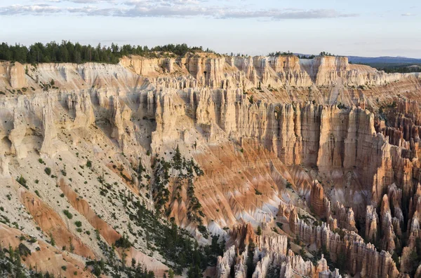 Τοπίο Σχετικά Bryce Canyon Για Τις Ηνωμένες Πολιτείες Της Αμερικής — Φωτογραφία Αρχείου