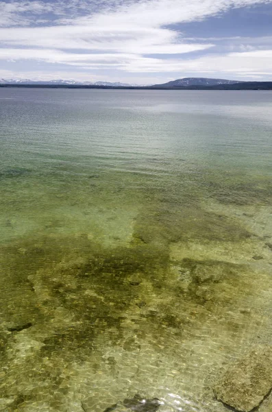 Lanskap Dengan Danau Dan Sungai Yellowstone — Stok Foto