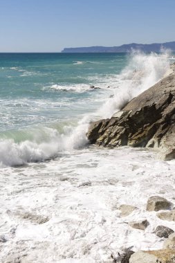 Liguria Varazze sahil üzerinde deniz manzarası