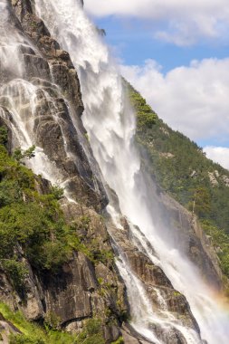 Lysefjord Şelalesi Norveç 'in Stavanger kentindeki Lysefjord' dan