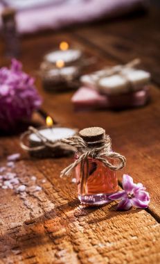 Spa arka planda çeşitli pembe ve kahverengi.