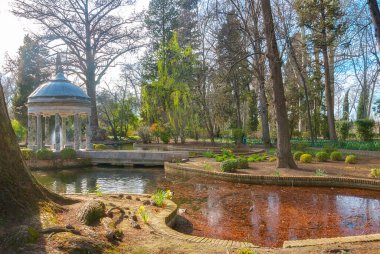 Estanque Chinescos Prensin Bahçeleri (Jardines del Principe), Aranjuez, Madrid, İspanya