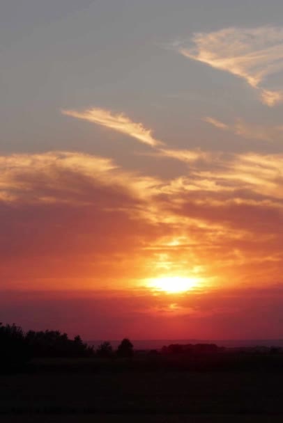 Czerwony Fioletowy Pomarańczowy Niebieski Różowy Zachód Słońca Niebo Chmura Czerwony — Wideo stockowe