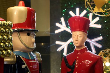 Kamboçya 'nın başkentinde Noel tatili, iki asker 17