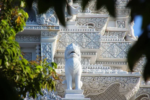 1 As estupas contêm as relíquias de Buda Gautama — Fotografia de Stock