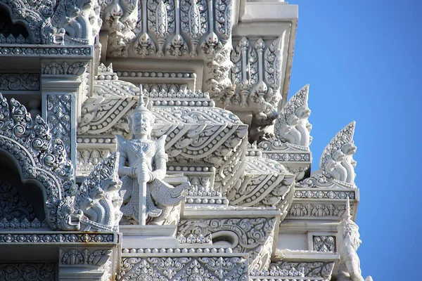 3 Gli stupa contengono le reliquie di Buddha Gautama Foto Stock