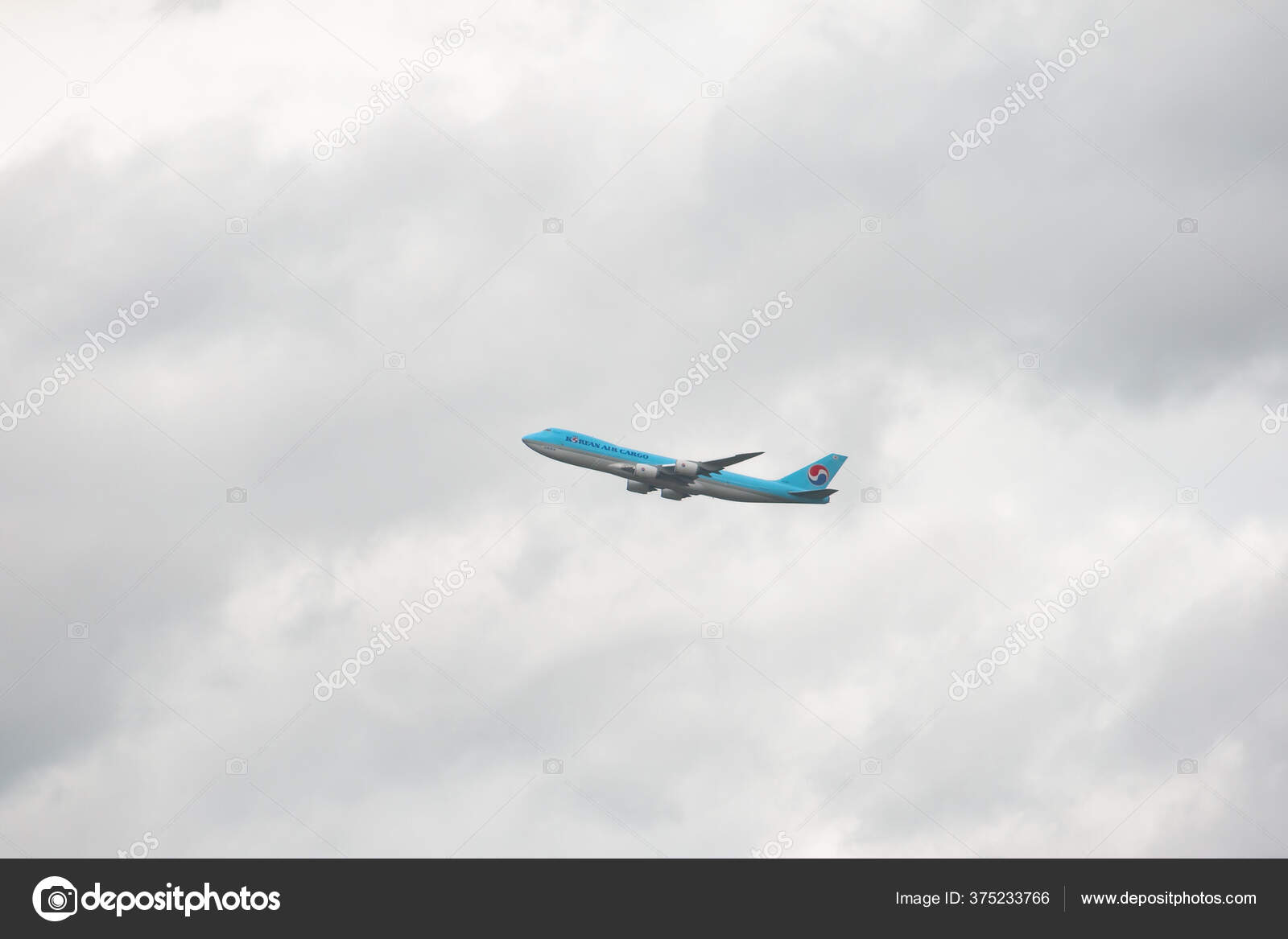 San Sebastian Los Reyes Madrid Spain 2020 Airplane Company Korean