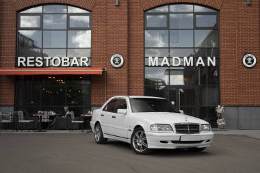 Mercedes W124 Moskova 'da