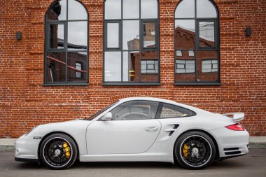 Porsche 911 Turbo S