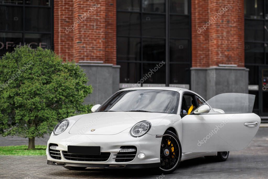 Porsche 911 Turbo S