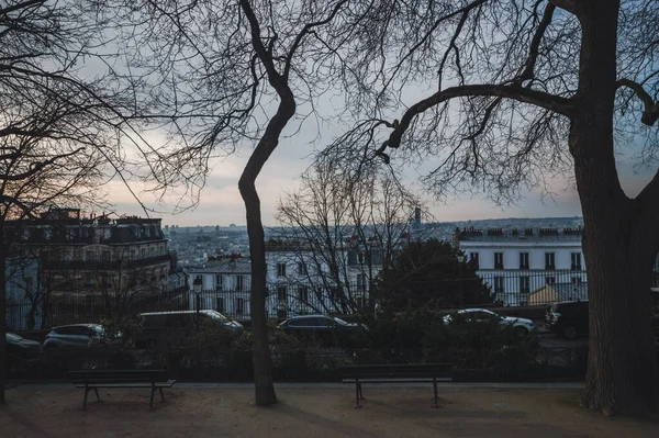 Lugar agradável de Paris em perspectiva ao nascer do sol — Fotografia de Stock