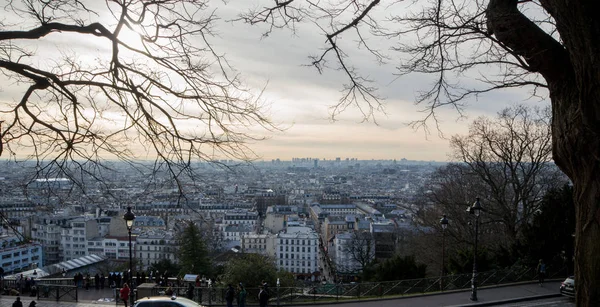 Чудовий вид на Париж на світанку. — стокове фото
