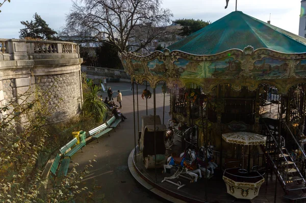 Gün doğumunda Paris 'in güzel manzarası