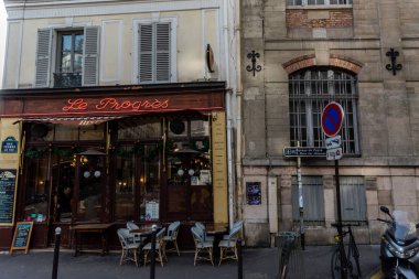 Gün doğumunda Paris 'in güzel manzarası