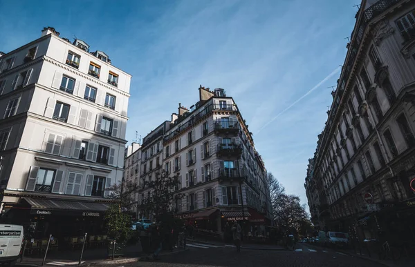 Красивый вид на Париж на рассвете — стоковое фото